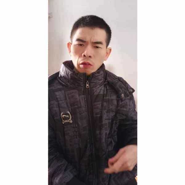 33岁岁四川单身帅哥 - 黄南吉缘网