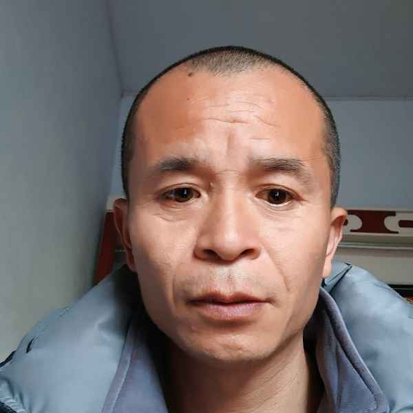 43岁岁河南单身帅哥 - 黄南吉缘网