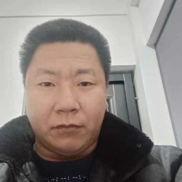 35岁岁四川单身帅哥 - 黄南吉缘网