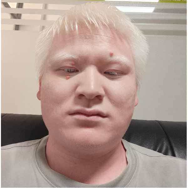30岁岁安徽单身帅哥 - 黄南吉缘网