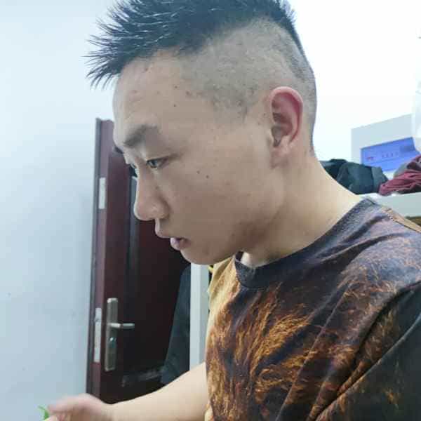 29岁岁四川单身帅哥 - 黄南吉缘网