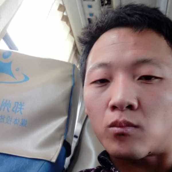 35岁岁河南单身帅哥 - 黄南吉缘网