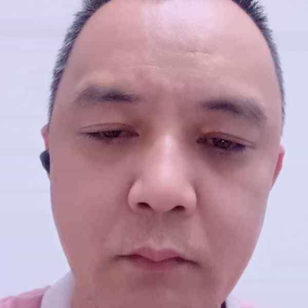 35岁岁广东单身帅哥 - 黄南吉缘网