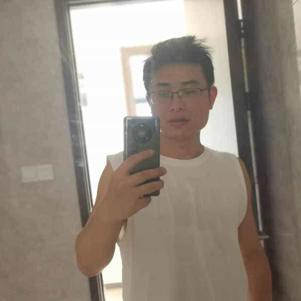 39岁岁广东单身帅哥 - 黄南吉缘网