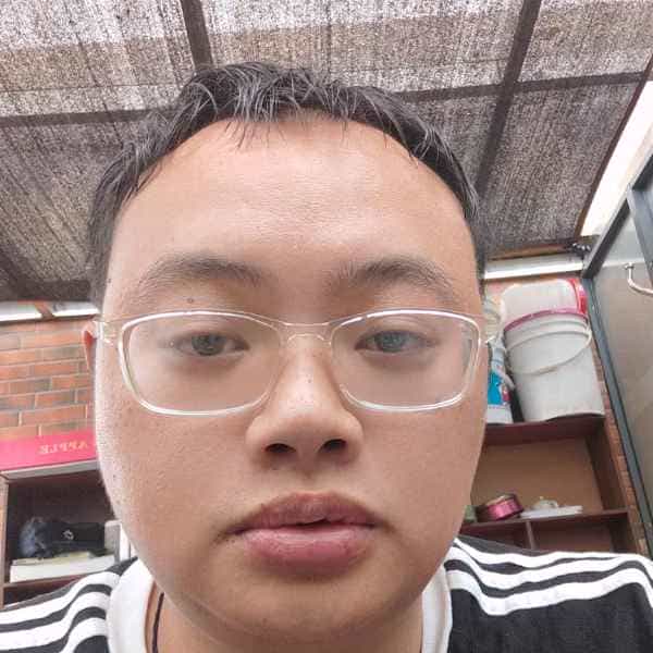 34岁岁江西单身帅哥 - 黄南吉缘网