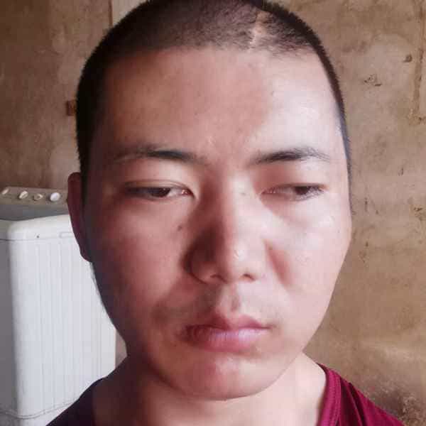 35岁岁云南单身帅哥 - 黄南吉缘网