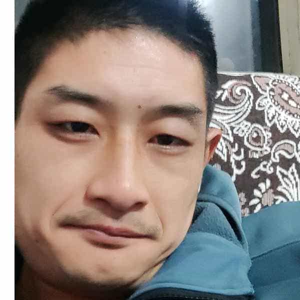 32岁岁湖北单身帅哥 - 黄南吉缘网