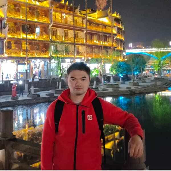 39岁岁广东单身帅哥 - 黄南吉缘网