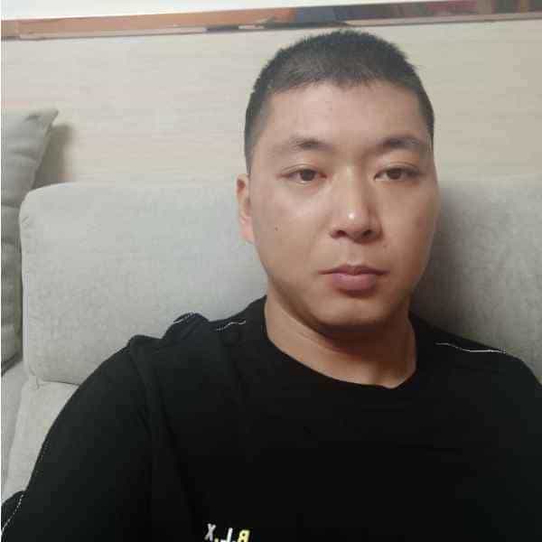33岁岁江苏单身帅哥 - 黄南吉缘网