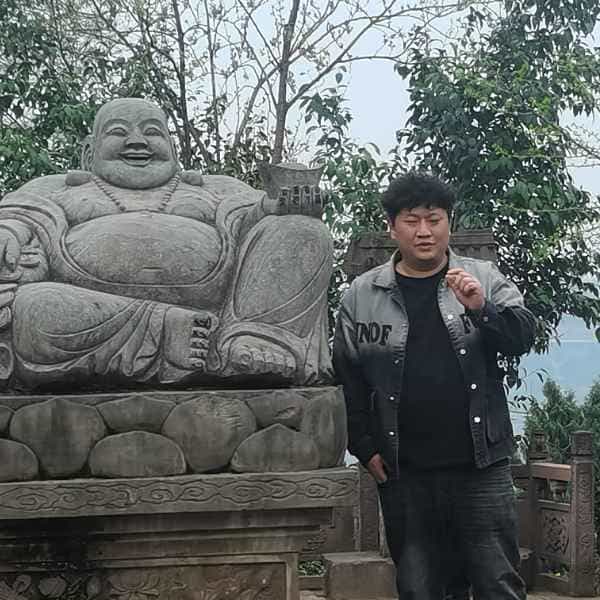 37岁岁四川单身帅哥 - 黄南吉缘网