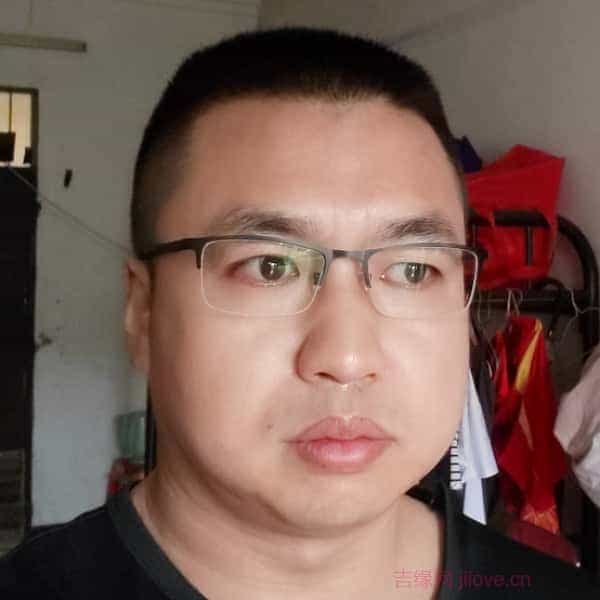 38岁岁湖南单身帅哥 - 黄南吉缘网