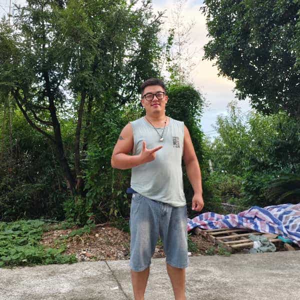 32岁岁浙江单身帅哥 - 黄南吉缘网