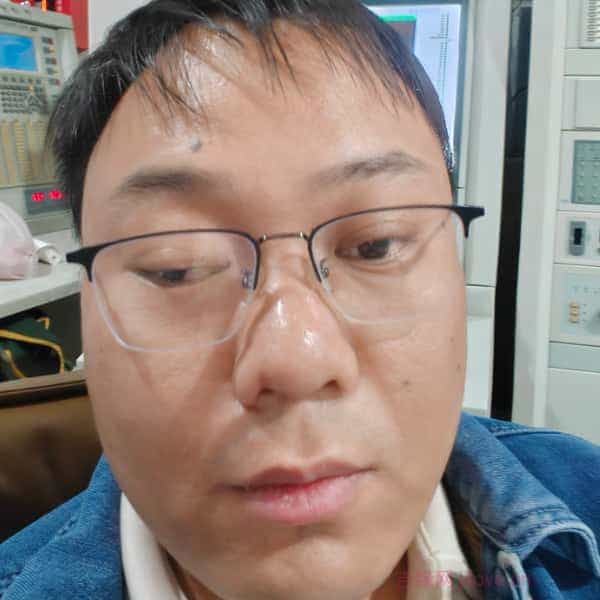 32岁岁陕西单身帅哥 - 黄南吉缘网