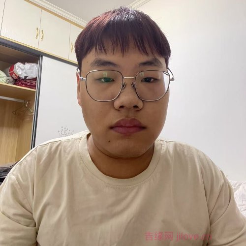 24岁岁河南单身帅哥 - 黄南吉缘网